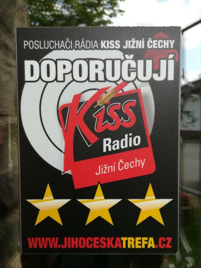 Penzion Kamenny Dvur 빔페르크 외부 사진